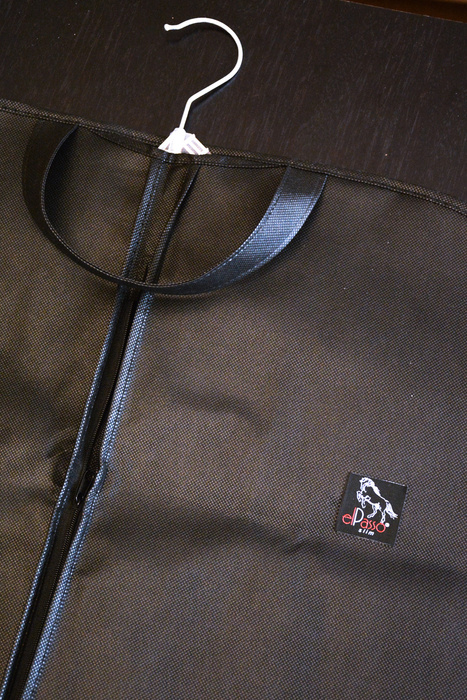 POKROWIEC NA GARNITUR (ubrania)