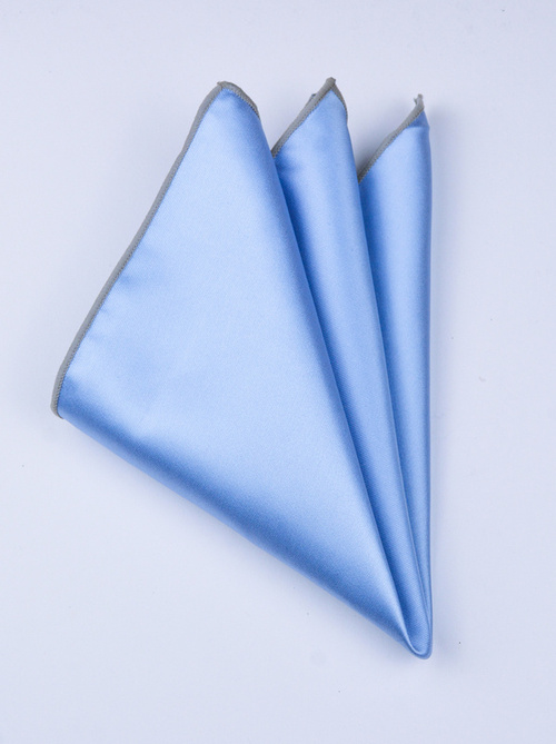 Niebieska poszetka jednolita gładka