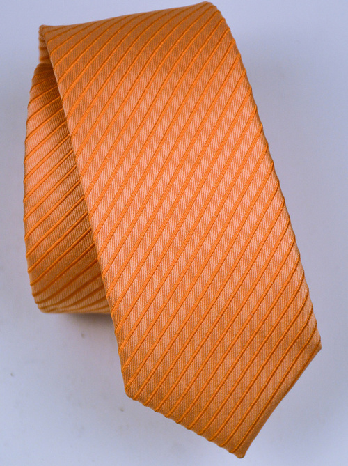 Pomarańczowy krawat męski w pomarańczowe skośne paski                                           