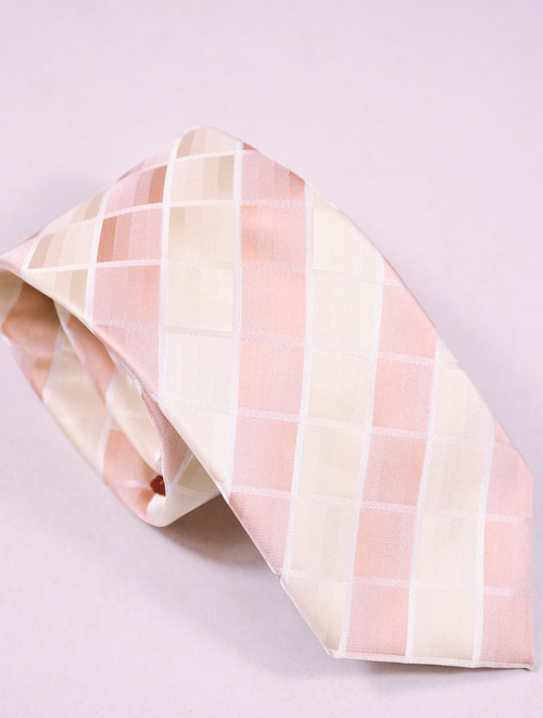  Krawat  męski z grafiką w kremowo-beżową kratę. 