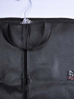 POKROWIEC NA GARNITUR (ubrania)