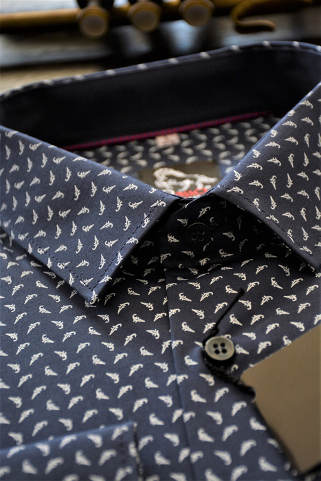 KOSZULA GRANATOWA z NADRUKIEM